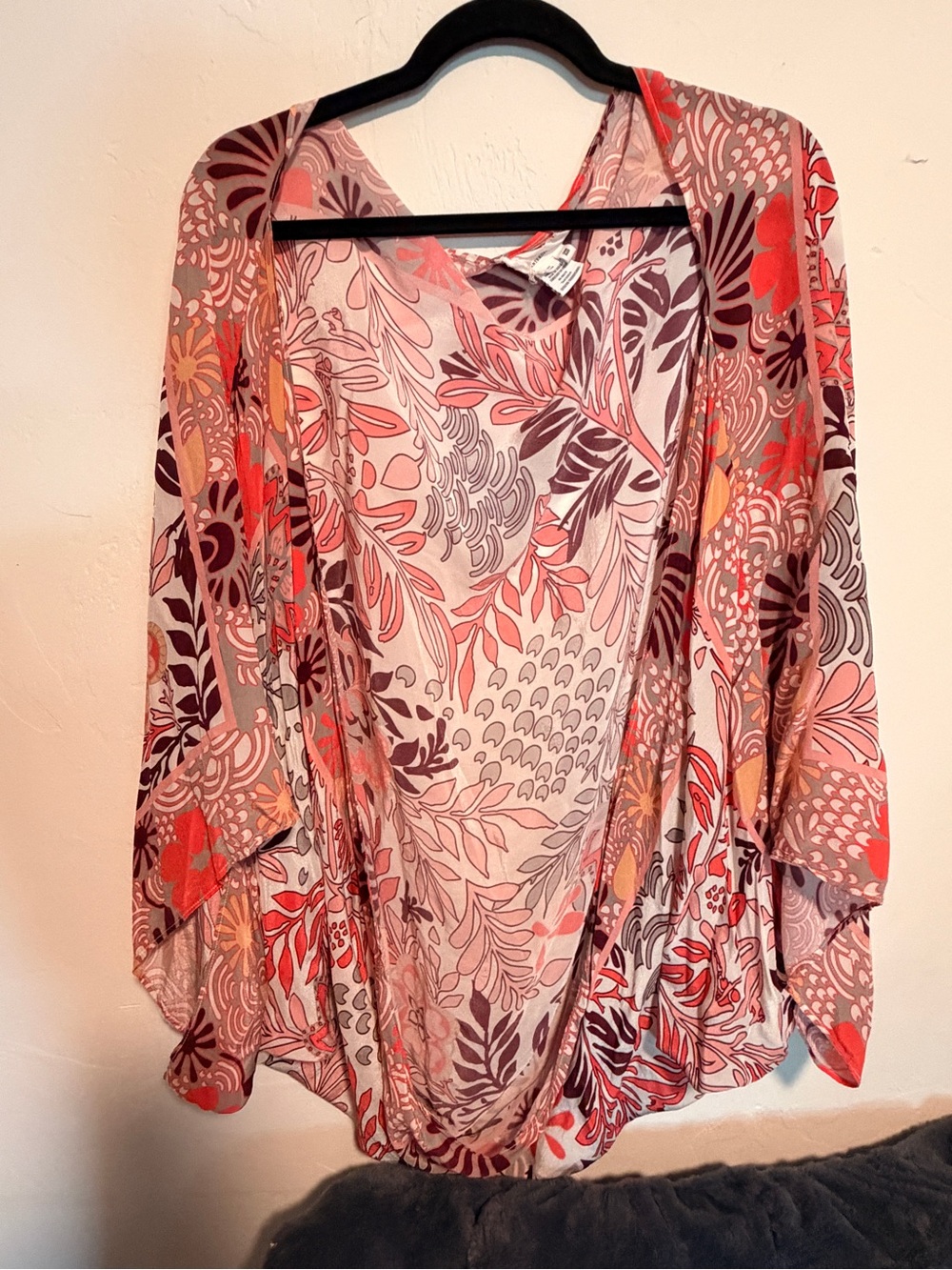 Anthropologie Coral, Mauve & Cream Floral Open-Front Kimono